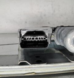 Leve vitre electrique avant droit NISSAN JUKE 2