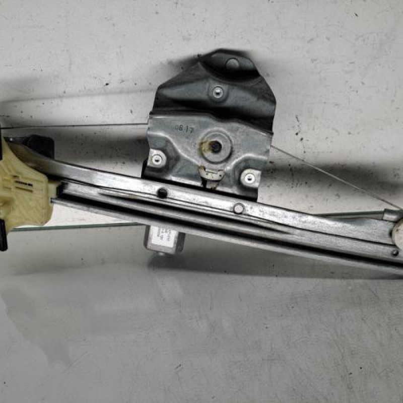 Leve vitre electrique arriere droit RENAULT CAPTUR 1