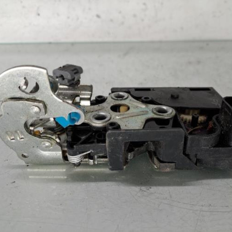 Serrure avant droit CHEVROLET AVEO 1