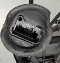 Serrure arriere gauche VOLKSWAGEN GOLF 6 Photo n°4