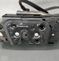 Serrure arriere droit VOLKSWAGEN GOLF 6 Photo n°4