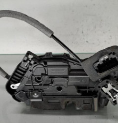 Serrure avant droit VOLKSWAGEN POLO 6