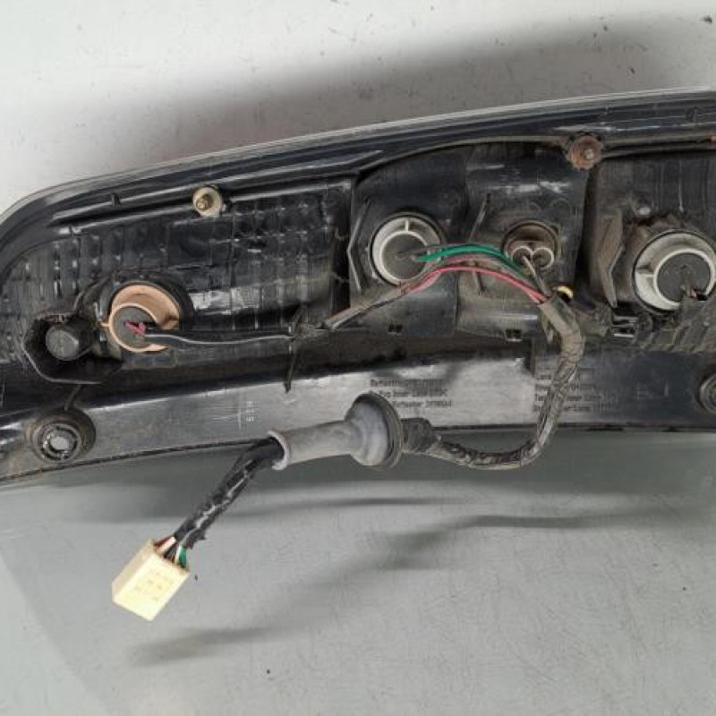 Feu arriere principal gauche (feux) DAIHATSU SIRION 2