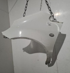 Aile avant gauche MERCEDES CLASSE A 168 Photo n°1