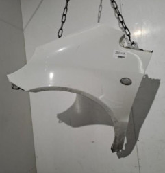 Aile avant gauche MERCEDES CLASSE A 168