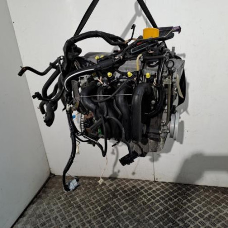 Moteur RENAULT CLIO 2 Photo n°1