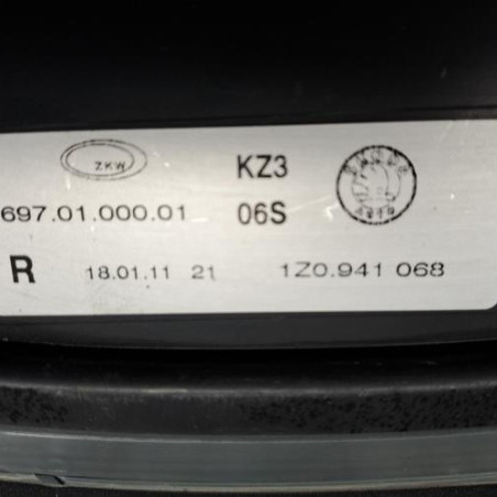 Feu diurne avant droit SKODA OCTAVIA 2