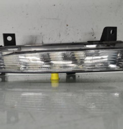 Feu diurne avant droit SKODA OCTAVIA 2 Photo n°4