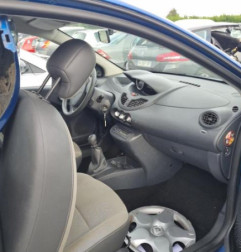 Malle/Hayon arriere RENAULT TWINGO 2 Photo n°6