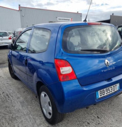 Malle/Hayon arriere RENAULT TWINGO 2 Photo n°7