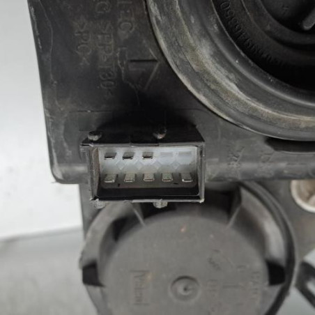 Optique avant principal gauche (feux)(phare) OPEL CORSA C