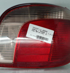 Feu arriere principal droit (feux) TOYOTA YARIS 1 Photo n°3