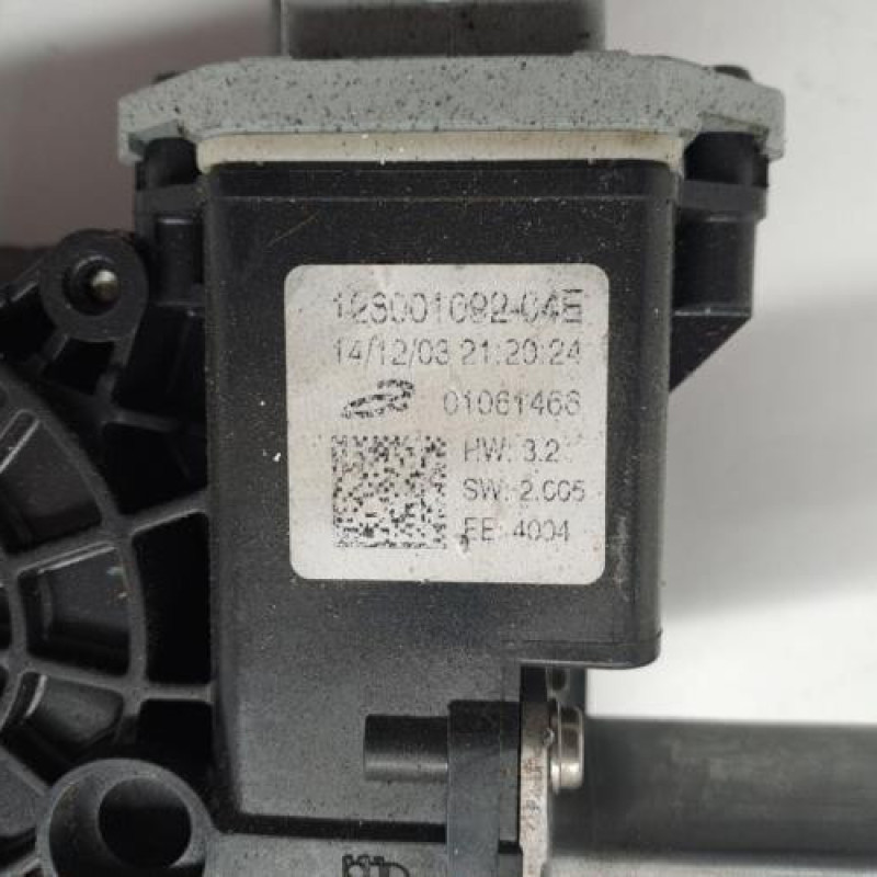 Leve vitre electrique avant gauche RENAULT TRAFIC 3