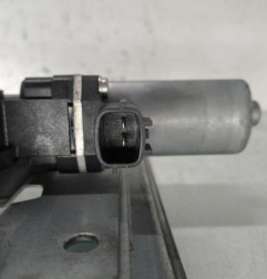 Leve vitre electrique avant droit RENAULT CLIO 4 Photo n°1