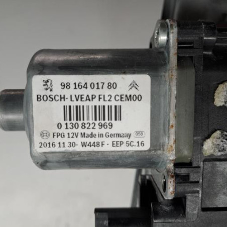 Leve vitre electrique avant gauche PEUGEOT 2008 1 Photo n°1