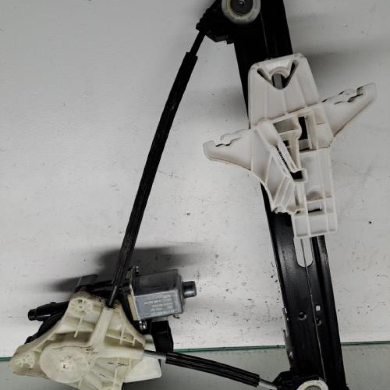 Leve vitre electrique arriere gauche VOLKSWAGEN POLO 6