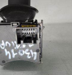 Commodo phare OPEL MERIVA B