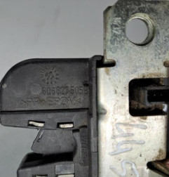 Serrure de hayon VOLKSWAGEN POLO 4 Photo n°5