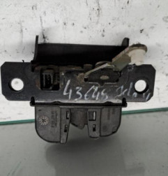 Serrure de hayon VOLKSWAGEN GOLF 4 Photo n°1