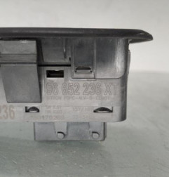 Interrupteur de leve vitre avant gauche CITROEN C3 2 Photo n°1