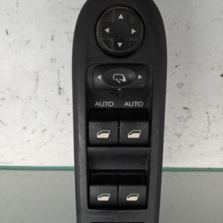 Interrupteur de leve vitre avant gauche CITROEN C3 2