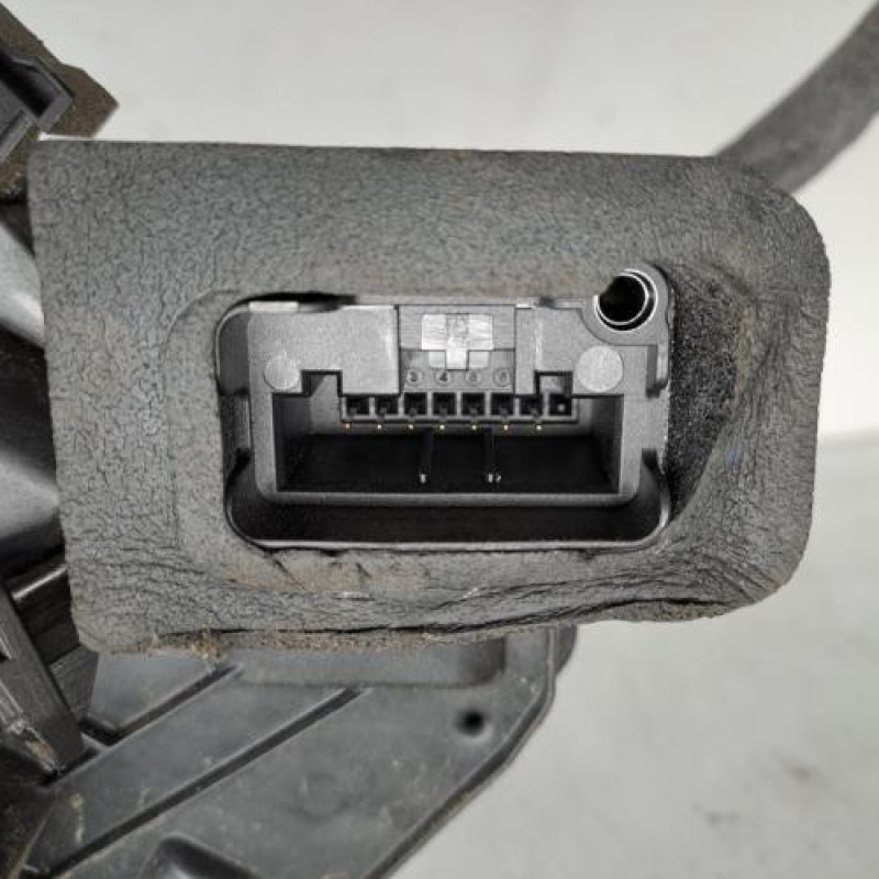 Serrure avant droit VOLKSWAGEN GOLF 7