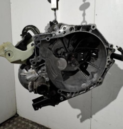 Boite de vitesses PEUGEOT 208 1 Photo n°1