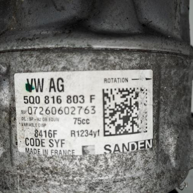 Compresseur clim VOLKSWAGEN POLO 5