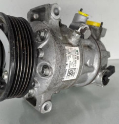 Compresseur clim VOLKSWAGEN POLO 5