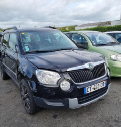 Retroviseur gauche SKODA YETI Photo n°8