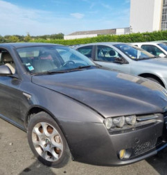 Compresseur clim ALFA ROMEO 159 Photo n°7