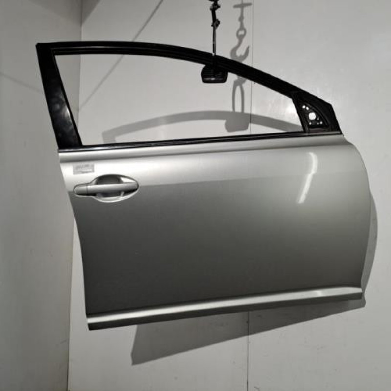 Porte avant droit TOYOTA AVENSIS 2