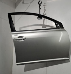 Porte avant droit TOYOTA AVENSIS 2