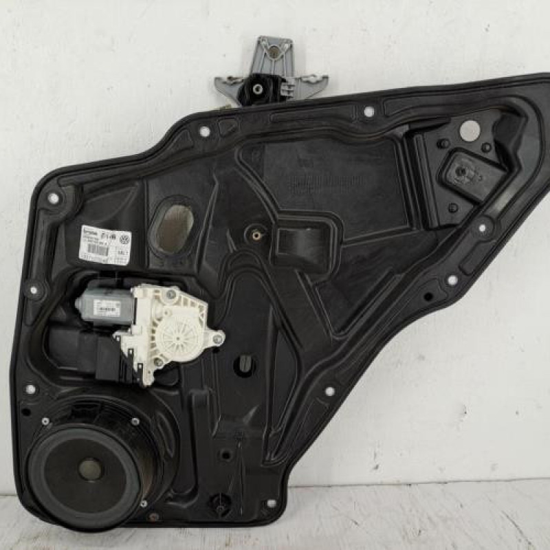 Leve vitre electrique arriere droit VOLKSWAGEN TIGUAN 1