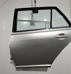 Porte arriere gauche TOYOTA AVENSIS 2