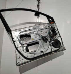 Porte avant gauche TOYOTA AVENSIS 2 Photo n°3