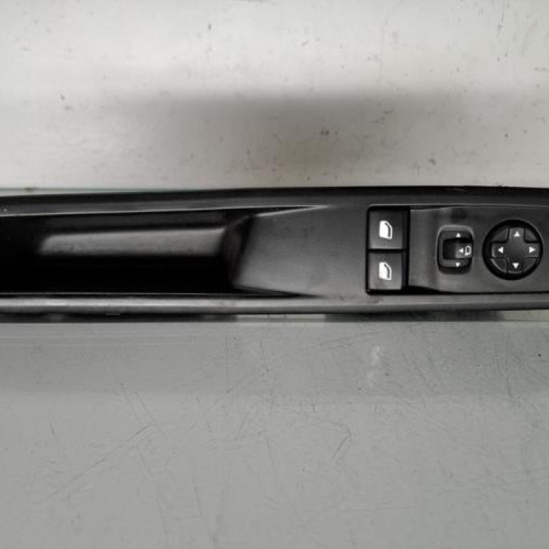 Interrupteur de leve vitre avant gauche PEUGEOT EXPERT 3