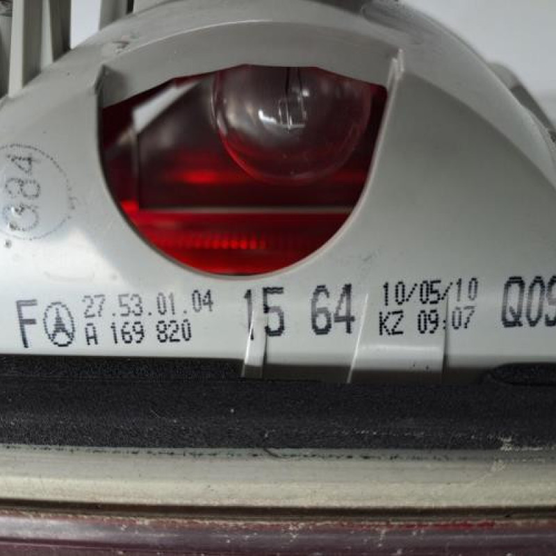 Feu arriere secondaire gauche (feux) MERCEDES CLASSE B 245