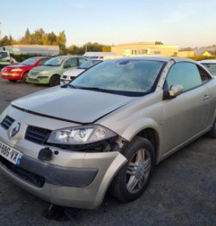 Feu arriere principal gauche (feux) RENAULT MEGANE 2 Photo n°10