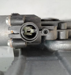 Leve vitre electrique avant gauche RENAULT CLIO 3 Photo n°4