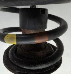 Amortisseur avant droit VOLKSWAGEN PASSAT 4