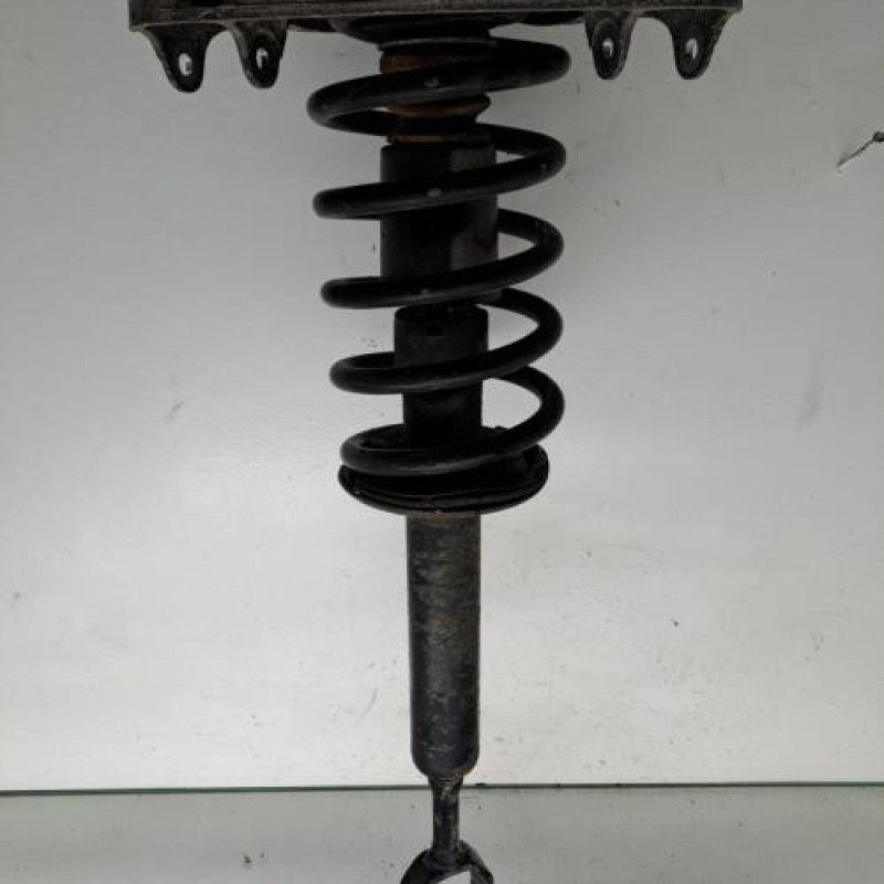 Amortisseur avant gauche VOLKSWAGEN PASSAT 4