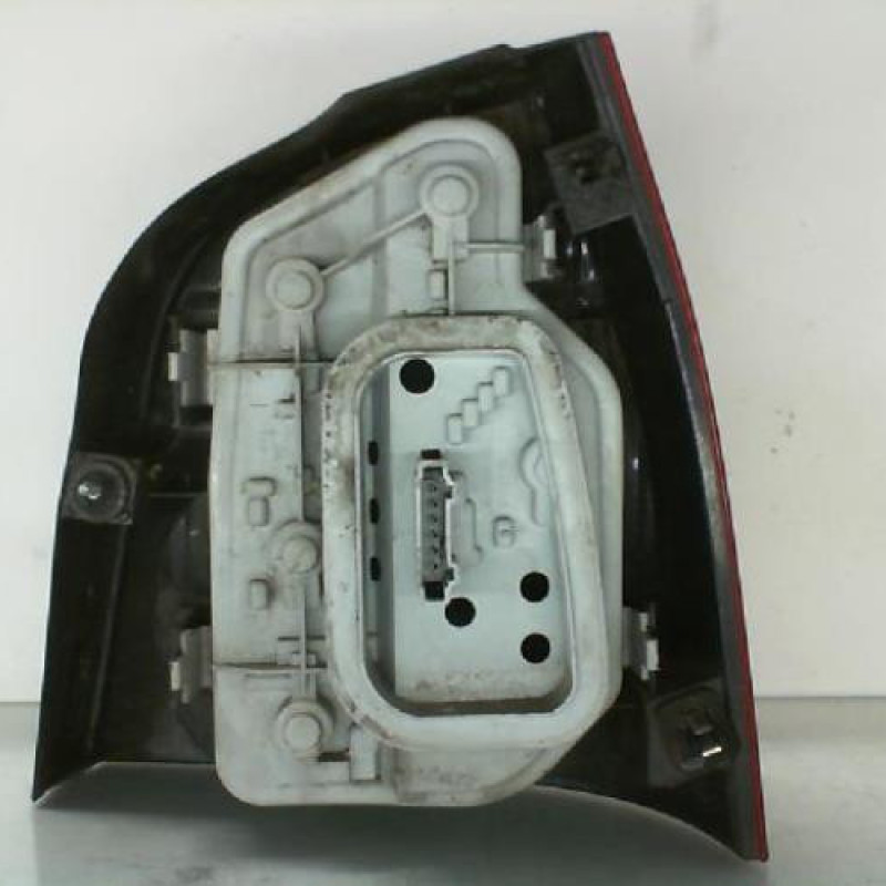 Feu arriere principal gauche (feux) VOLKSWAGEN POLO 4