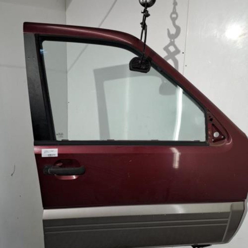 Porte avant droit NISSAN TERRANO 2