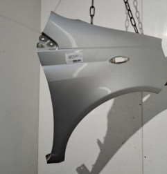 Aile avant droit TOYOTA YARIS 1 Photo n°1