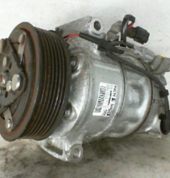 Compresseur clim RENAULT SCENIC 4 Photo n°1