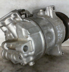 Compresseur clim RENAULT SCENIC 4