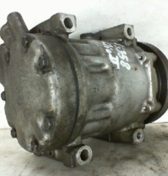 Compresseur clim RENAULT CLIO 2