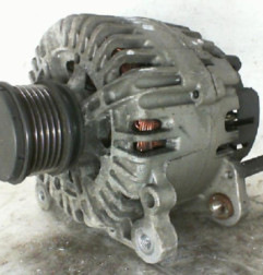 Alternateur SEAT ALTEA Photo n°1
