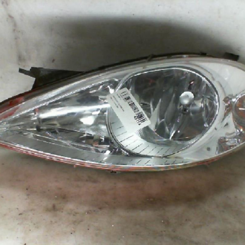 Optique avant principal gauche (feux)(phare) MERCEDES CLASSE A 169
